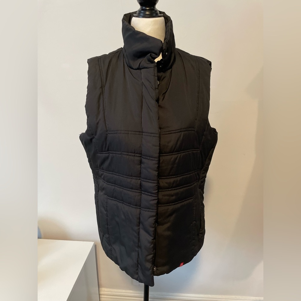 Black Winter Vest